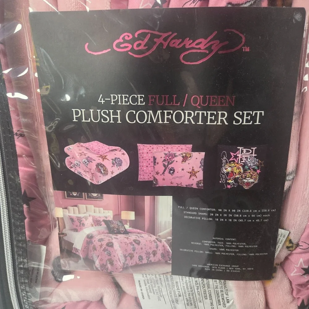 Ed Hardy Queen Comforter Set 4 Piece Pink Tiger Skull Rose Plush Bedding New